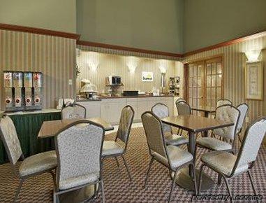 Days Inn By Wyndham Madison Ne/Windsor Restaurante foto