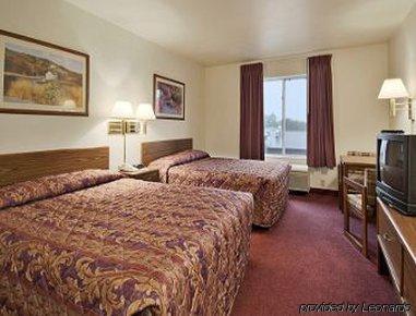 Days Inn By Wyndham Madison Ne/Windsor Habitación foto